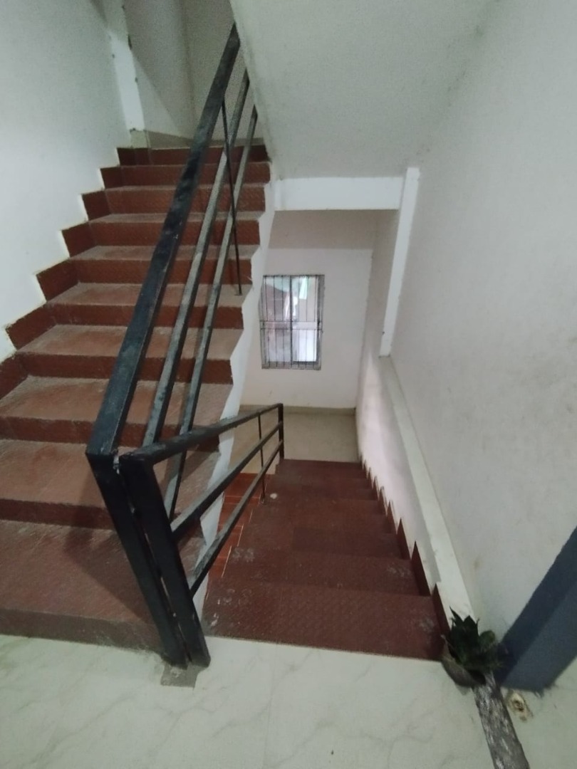 Unfurnished 2bhk in Gandhi Basti Tiniali,Guwahati for Rent
